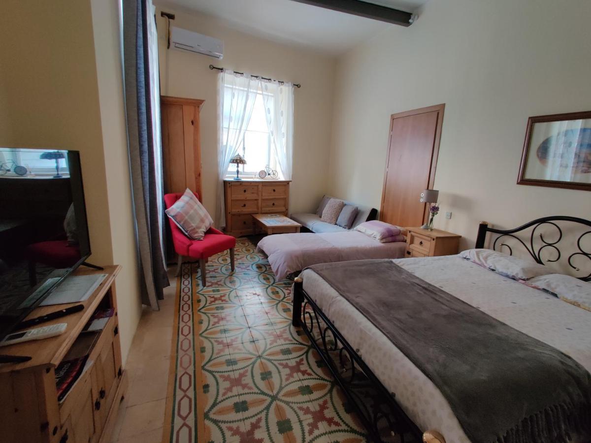 Ellas Place Tarxien Exterior photo