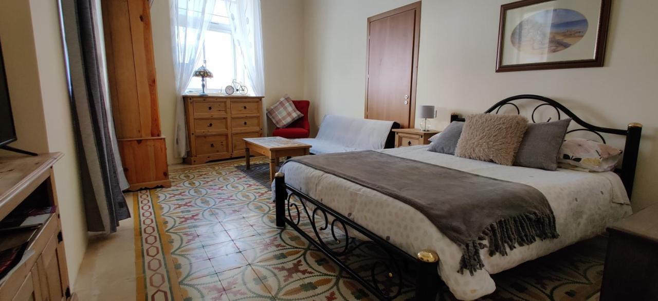 Ellas Place Tarxien Exterior photo